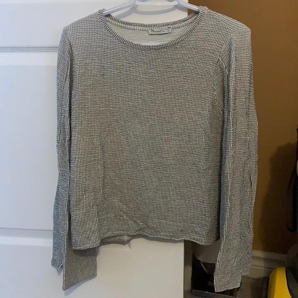 Zara Bell Sleeve Top - Picture 1 of 3